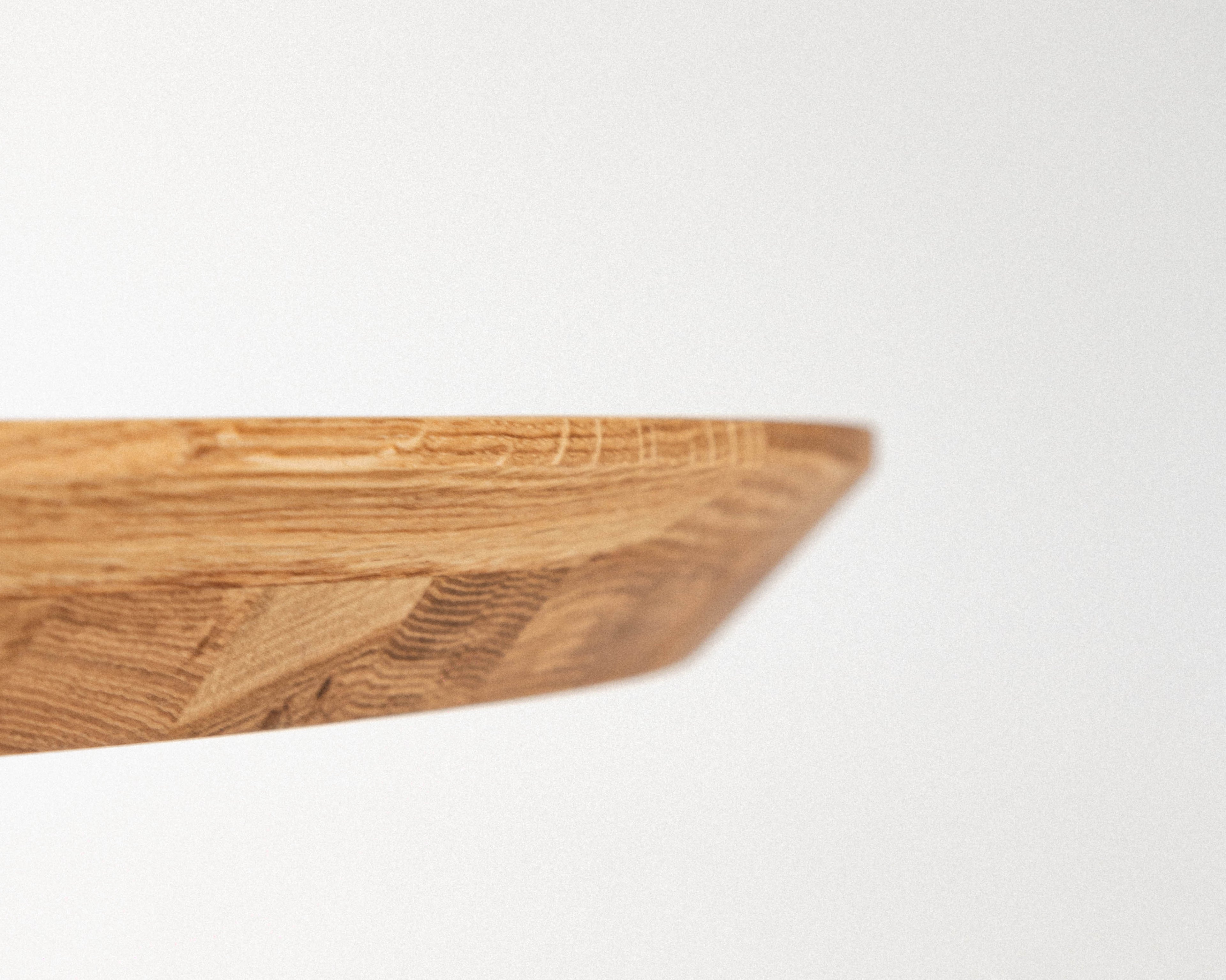 Stół 01 – okrągły stół dębowy